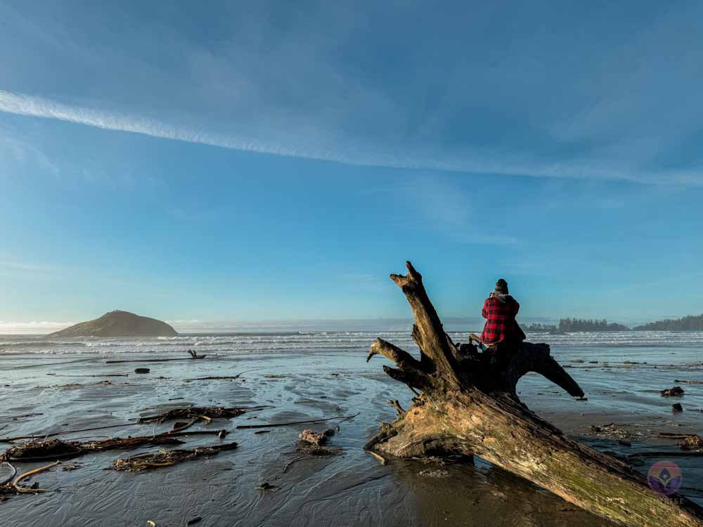 Surf Captures: 2024.12.01 Wickaninnish, Tofino, Canada
